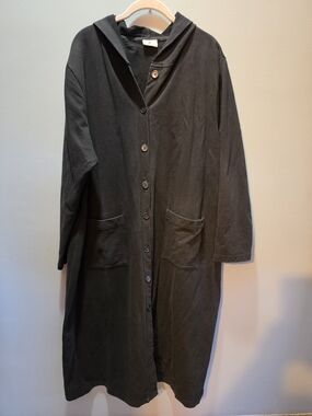 zuda Black Hooded Button-Front Cardigan